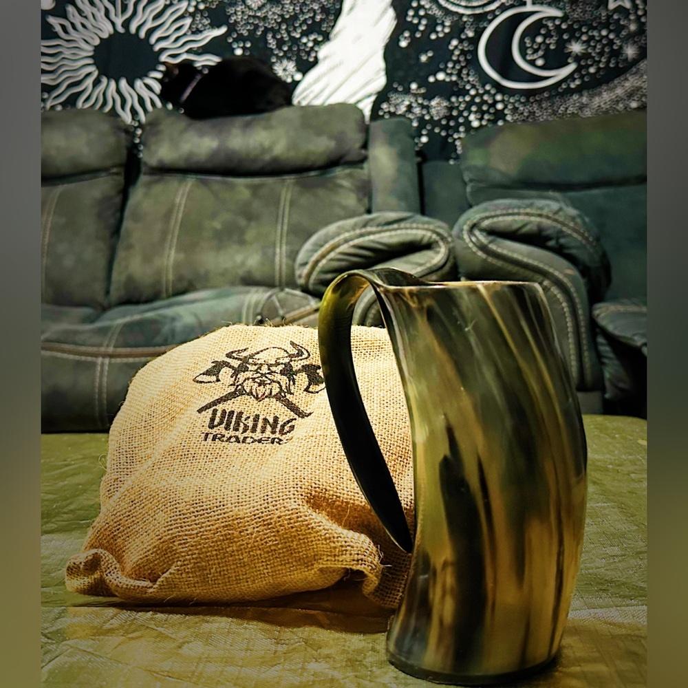 Viking Drinking Horn Mug - Picture 3 of 13